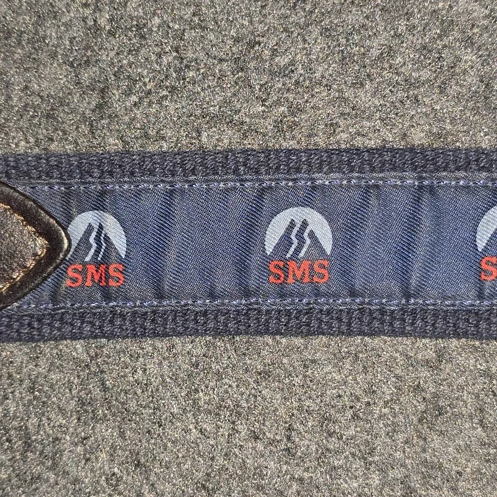 Vineyard Vines Belt Mens Size 30 Blue SMS Logo‎ Ribbon Leather Brass Buckle USA